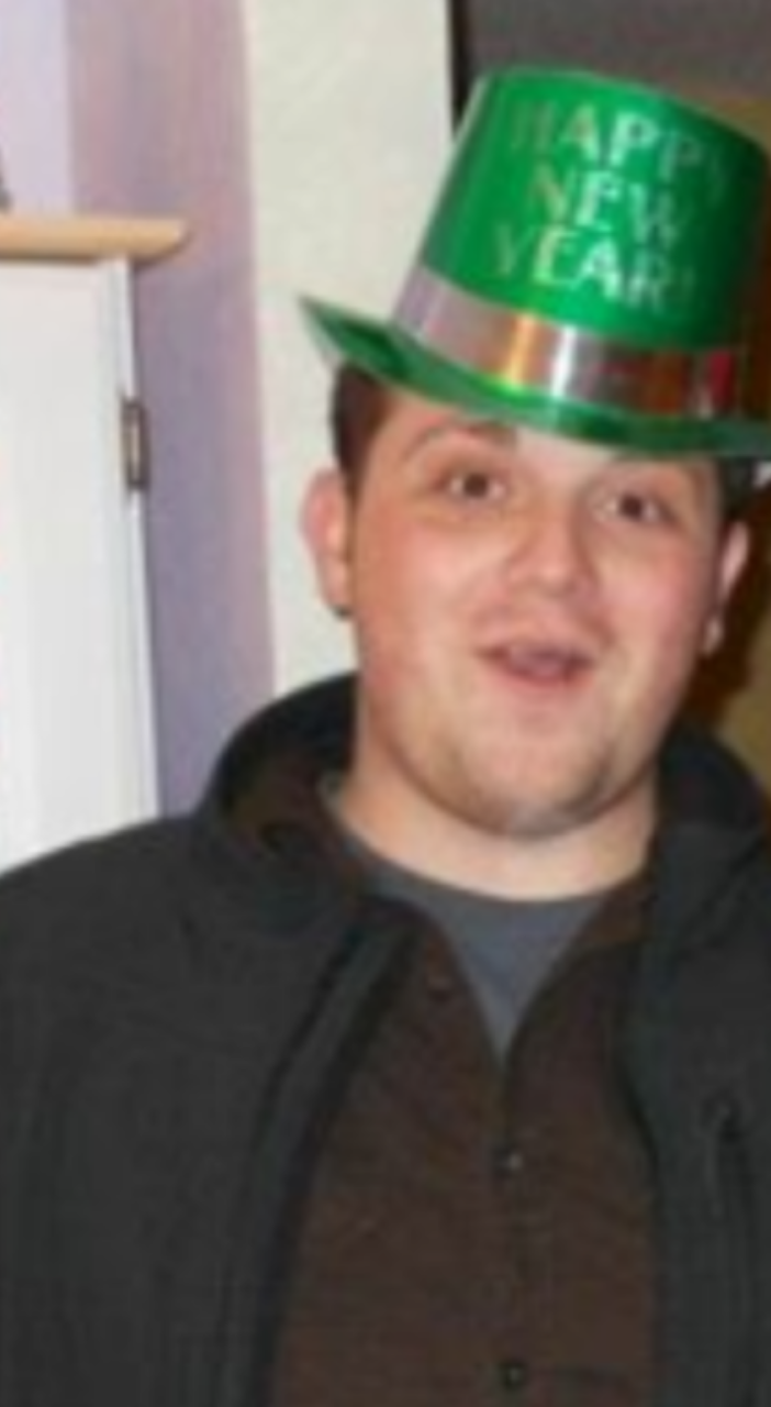 Kunst waiting for the ball to drop